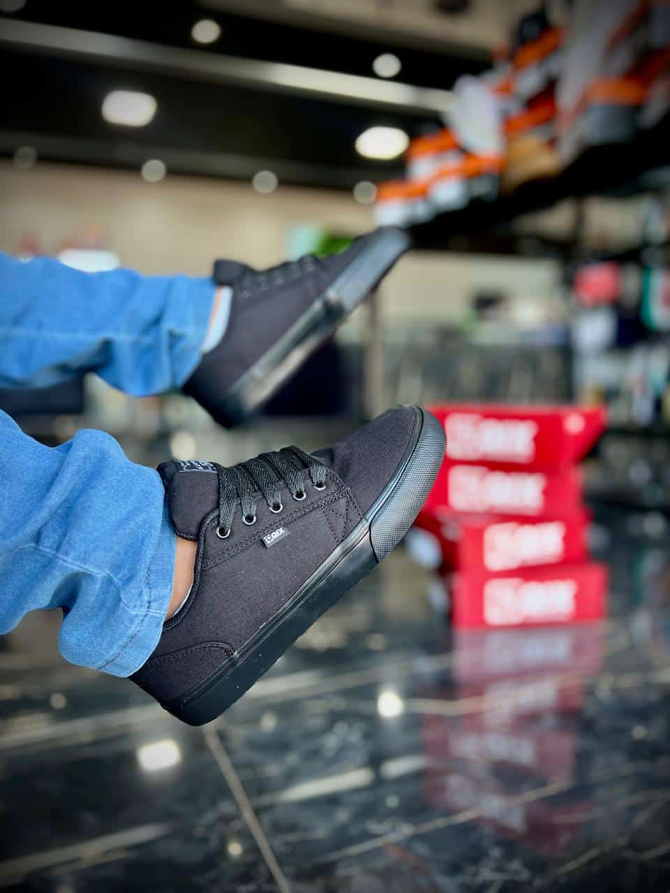 WhatsApp Image 2025-07-25 at 16.03.28 (2) TENIS QIX QXVU0045 PRETO/PRETO 44 - Imagem 1