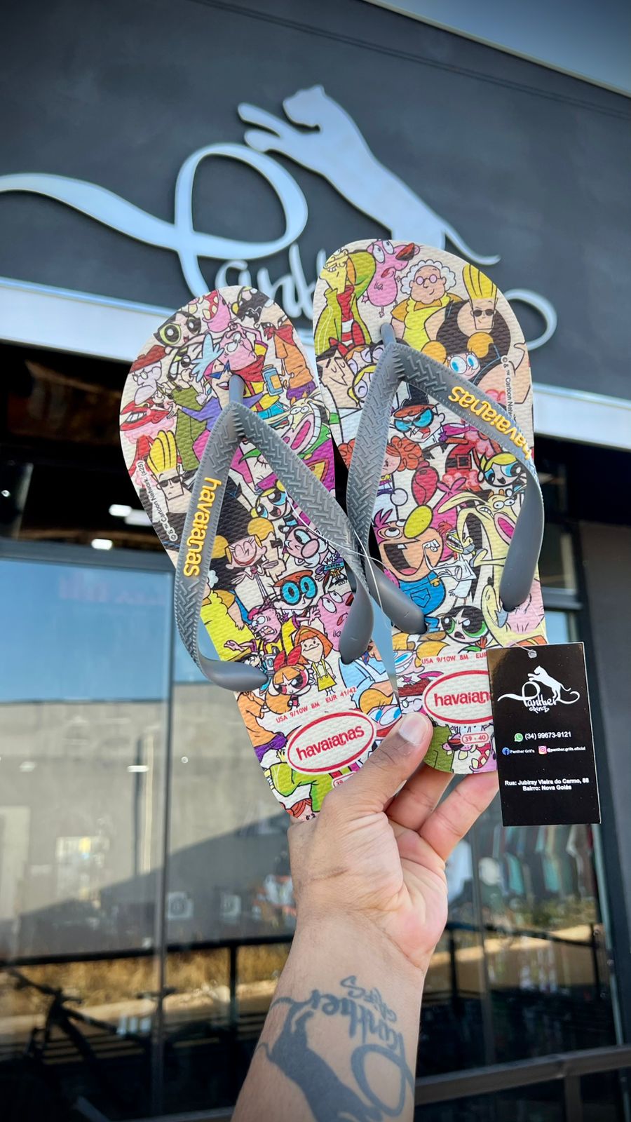 WhatsApp Image 2025-08-05 at 15.44.17 (3) CHINELO 41/42 HAVAIANAS WARNER - Imagem 1