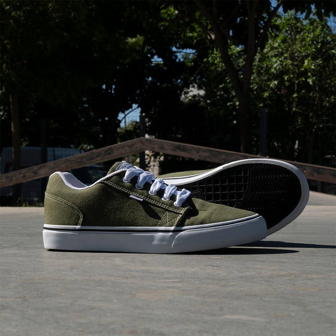 WhatsApp Image 2025-08-29 at 10.12.34 (6) TENIS QIX OLIVA/BRANCO 39 - Imagem 1