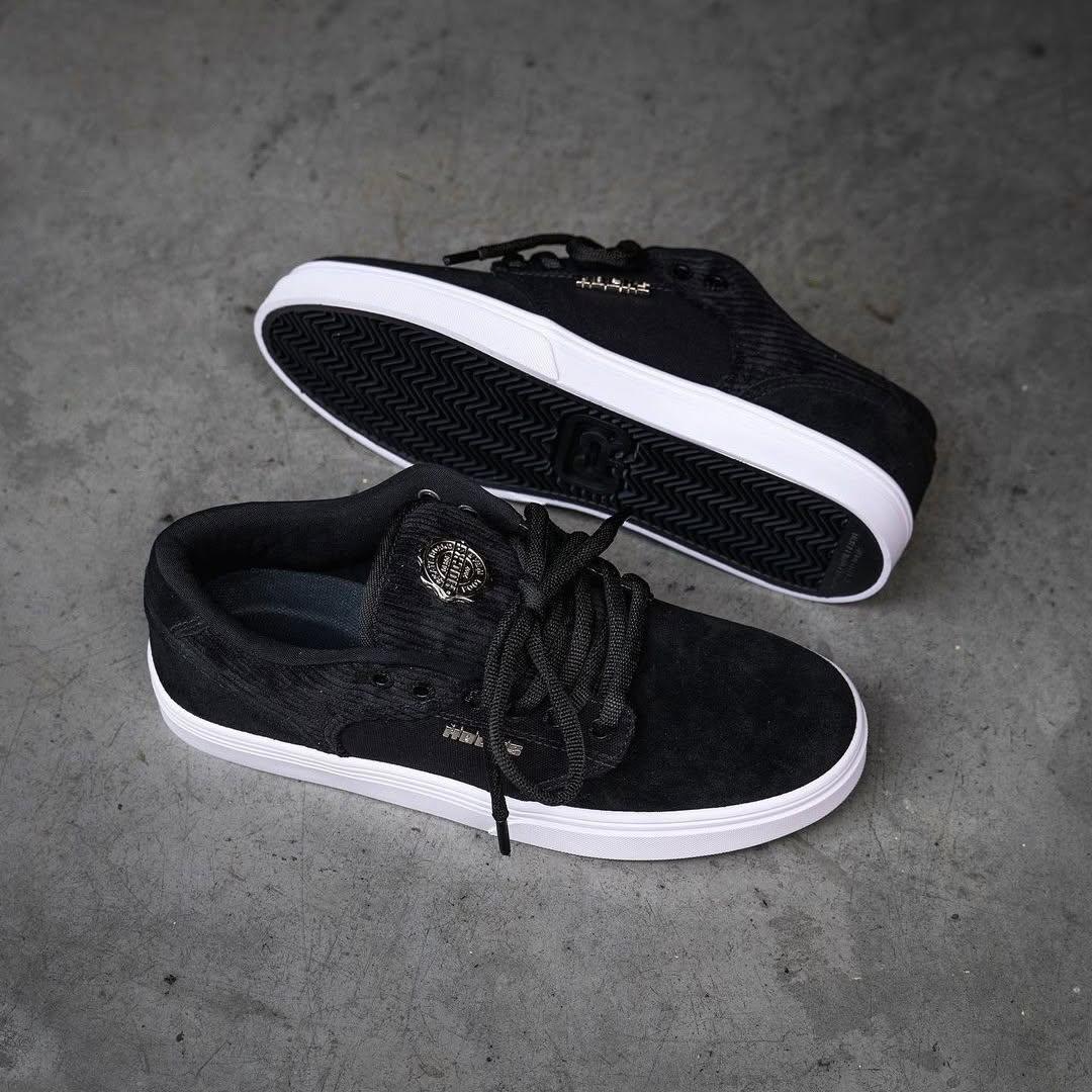 WhatsApp Image 2025-08-29 at 10.14.26 (9) TENIS HOCKS MONTREAL BLACK/NIQUEL 43 - Imagem 1