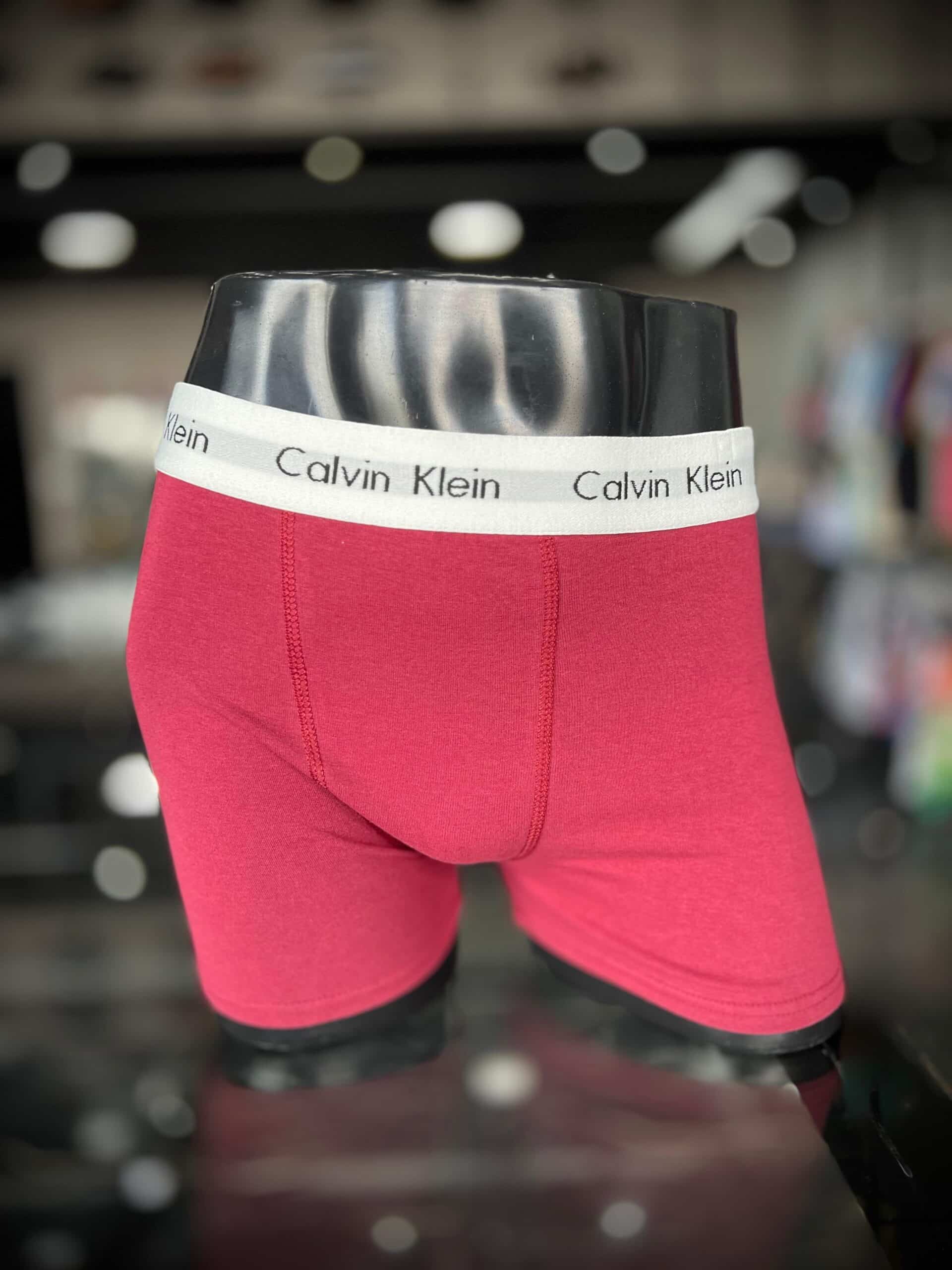 WhatsApp Image 2025-09-02 at 17.20.14 CUECAS G GRIF VINHO - Imagem 1