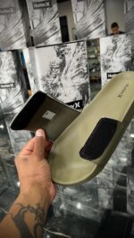 SLIDE  HURLEY ICONIC VELCRO MILITAR 39/40 - Imagem 4