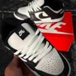 TENIS NK PRETO/BRANCO TAM 27 - Imagem 2