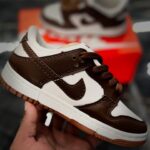 TENIS NK MARROM/BRANCO TAM 28