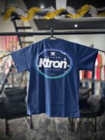 CAMISETA P K-TRON AZUL MARINHO ESTAMPA ROXO/BRANCO/VERDE AGUA