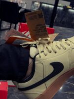 TENIS 40 NIKE CUORT VISION KAKI/BLCK - Imagem 3