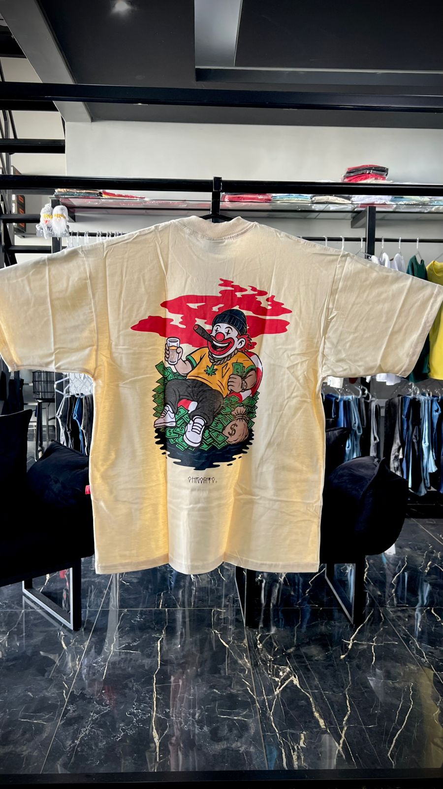 WhatsApp Image 2026-01-30 at 18.19.55 (5) CAMISETA CHRONIC BEGE OFF (P) 5995 - Imagem 1