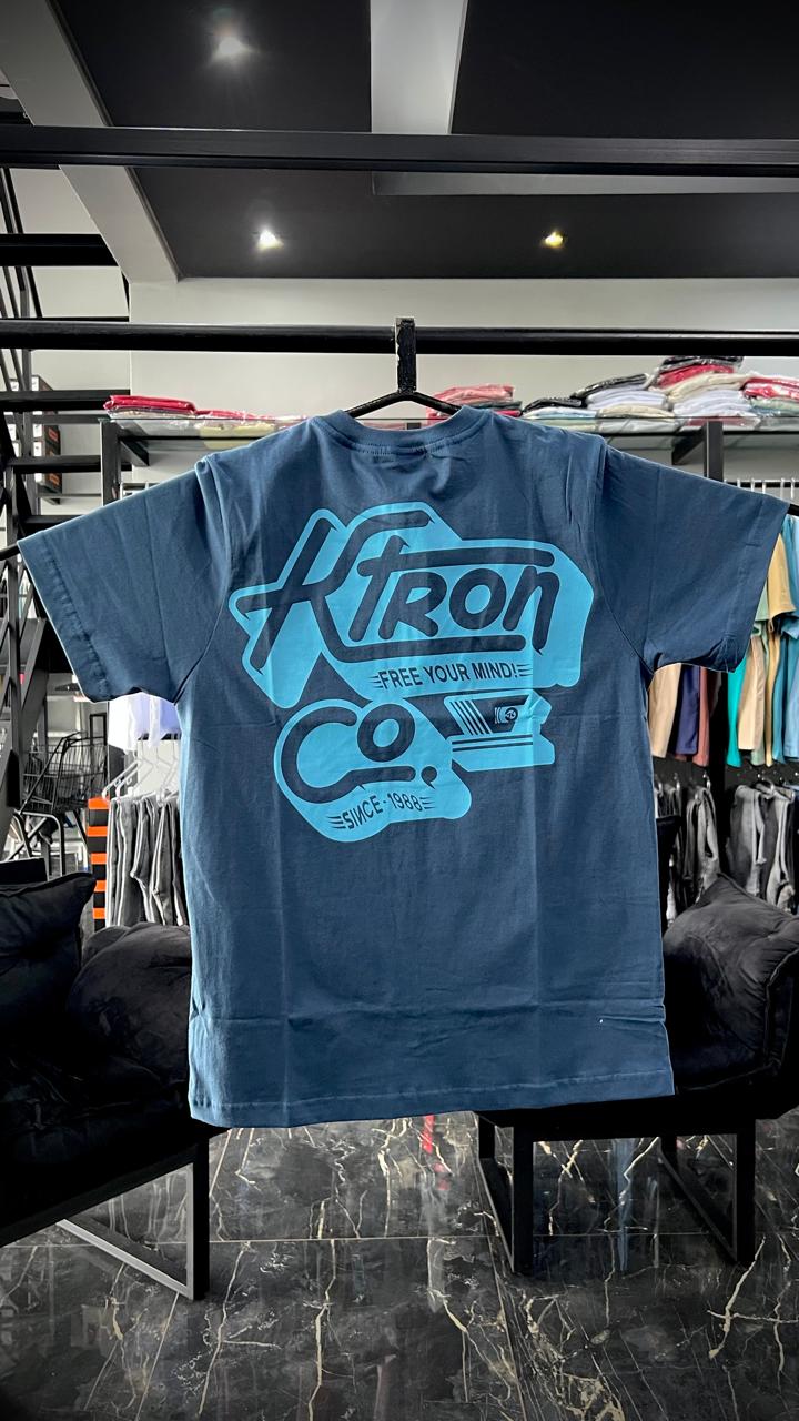 WhatsApp Image 2026-02-04 at 16.14.48 (6) CAMISETA K-TRON AZUL MARINHO (P) 6017 - Imagem 1